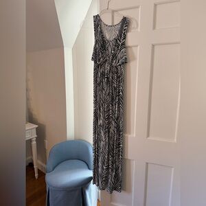 Ingrid & Isabel maternity Black and White Zebra Print Maxi Dress